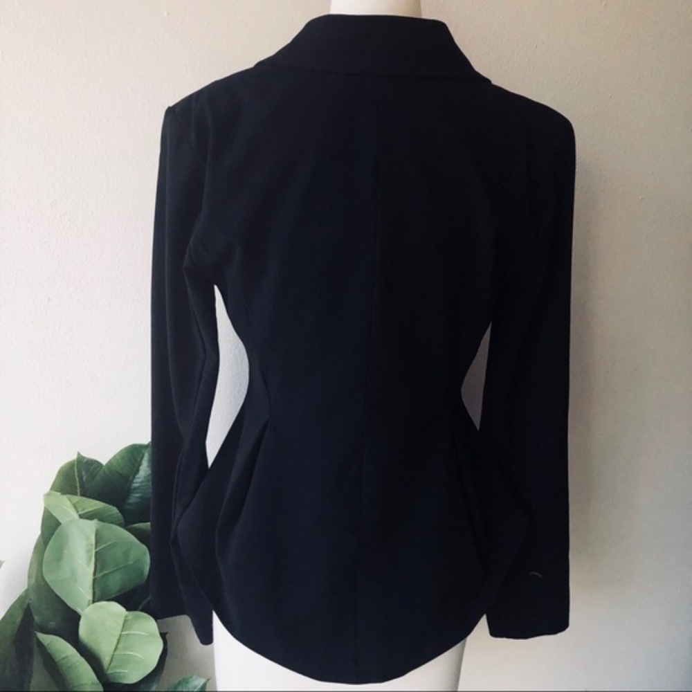 LAST ONE! Peplum Button Blazer in Black - Picture 4 of 4